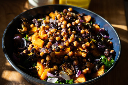 Autumn Nourish Bowl / Roasted Wild Bueberries